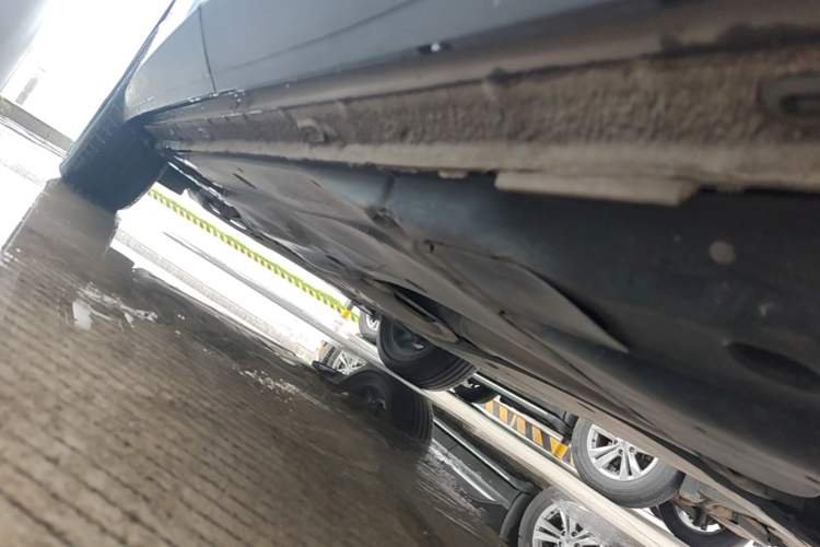 Used Volkswagen Tiguan L 2019 330TSI Automatic Two-Wheel Drive Panoramic Comfort Edition China V Standard Chassis Rear Left
