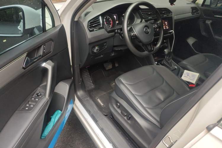 Used Volkswagen Tiguan L 2019 330TSI Automatic Two-Wheel Drive Panoramic Comfort Edition China VI Standard Driver Seat