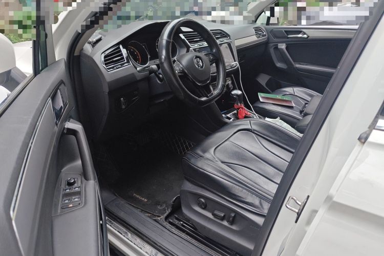 Used Volkswagen Tiguan L 2019 330TSI Automatic Two-Wheel Drive Smart Luxury Version China VI Standard Driver Seat