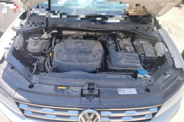 Used Volkswagen Tiguan L 2019 330TSI Automatic Two-Wheel Drive Smart Luxury Version China VI Standard Engine Bay