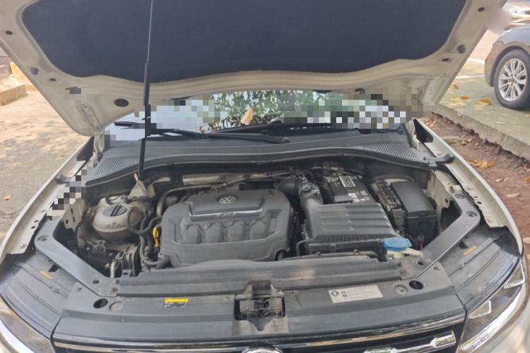 Used Volkswagen Tiguan L 2019 280TSI Automatic Two-Wheel Drive Panoramic Comfort Edition China V Standard Engine Bay