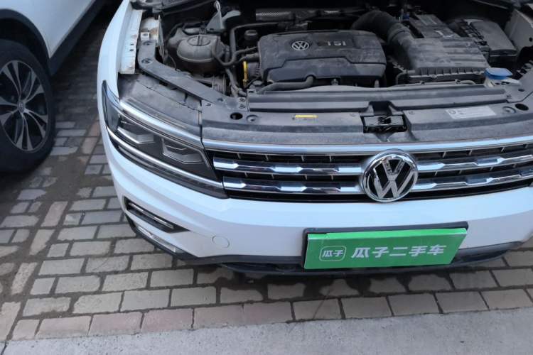 Used Volkswagen Tiguan L 2019 380TSI Automatic All-Wheel Drive Intelligent Luxury Version China V Standard Engine Bay Right