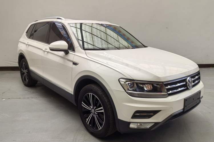 Used Volkswagen Tiguan L 2019 330TSI Automatic Two-Wheel Drive Panoramic Comfort Edition China V Standard Exterior 1