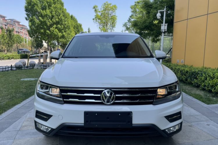 Used Volkswagen Tiguan L 2019 330TSI Automatic Two-Wheel Drive Panoramic Comfort Edition China VI Standard Exterior 1