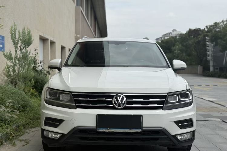 Used Volkswagen Tiguan L 2019 Updated Version 330TSI Automatic Two-Wheel Drive Panoramic Comfort Edition China VI Standard Exterior 1