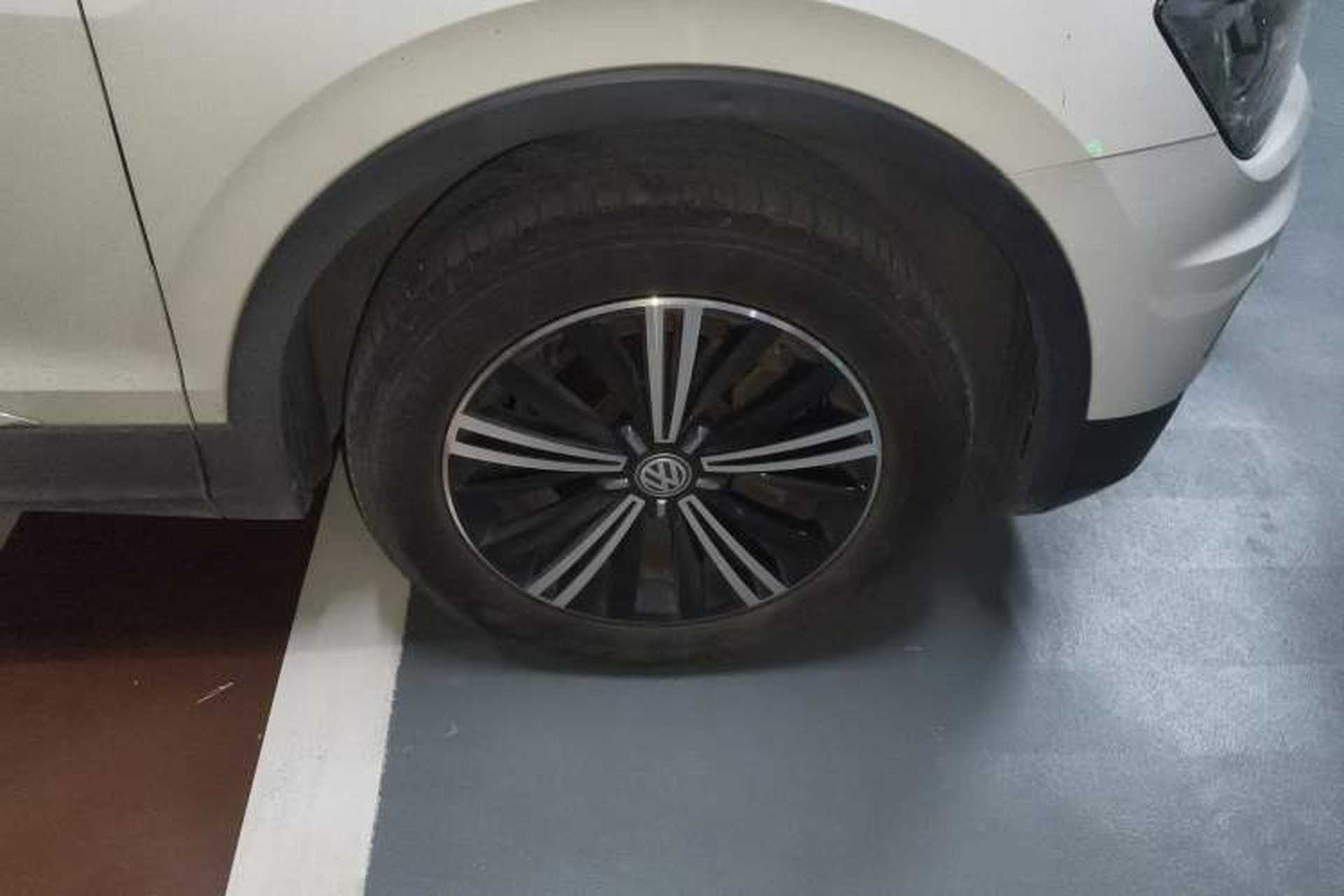 Used Volkswagen Tiguan L 2019 330TSI Automatic Two-Wheel Drive Panoramic Comfort Edition China V Standard Exterior 1