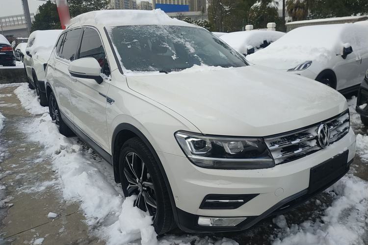 Used Volkswagen Tiguan L 2019 Revised 330TSI Automatic Two-Wheel Drive Smart & Luxury Edition China VI Standard Exterior 2