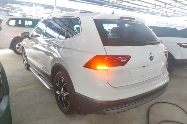 Used Volkswagen Tiguan L 2019 330TSI Automatic Two-Wheel Drive Smart Luxury Version China VI Standard Exterior 2