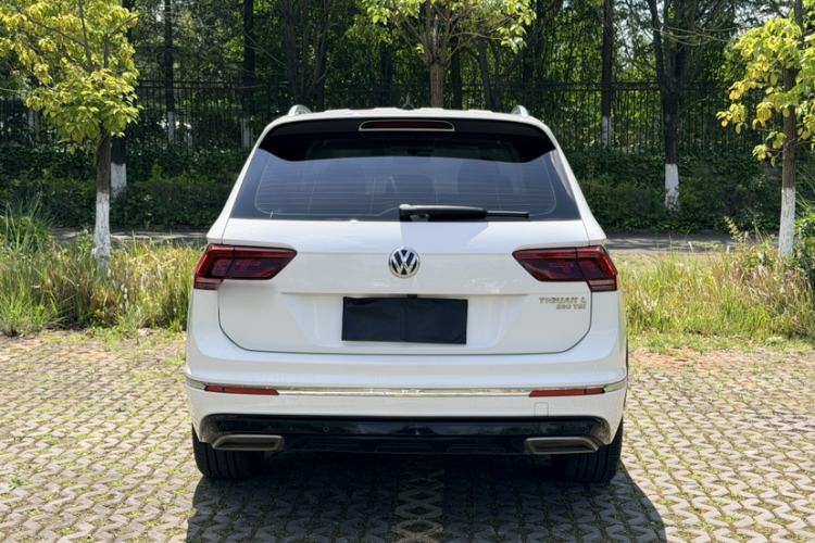 Used Volkswagen Tiguan L 2019 380TSI Automatic All-Wheel Drive R-Line Flagship 7-Seater China VI Standard Exterior 2