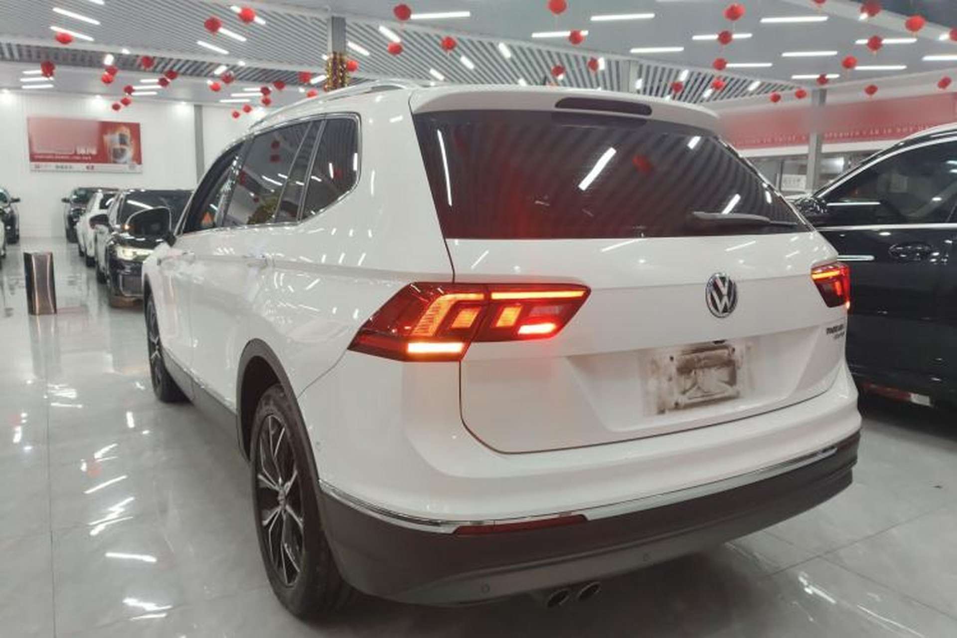 Used Volkswagen Tiguan L 2019 Revised 330TSI Automatic Two-Wheel Drive Smart & Luxury Edition China VI Standard Exterior 2