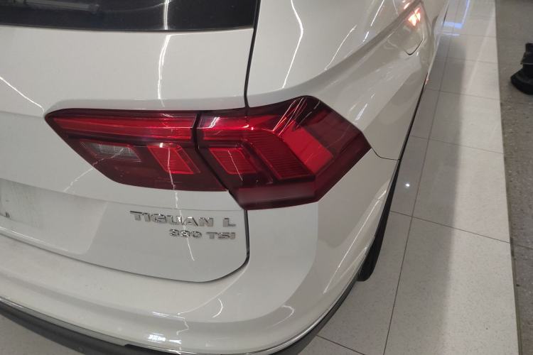 Used Volkswagen Tiguan L 2019 330TSI Automatic Two-Wheel Drive Panoramic Comfort Edition China V Standard Exterior 3