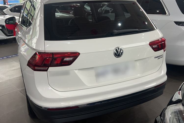 Used Volkswagen Tiguan L 2019 280TSI Automatic Two-Wheel Drive Panoramic Comfort Edition China V Standard Exterior 3