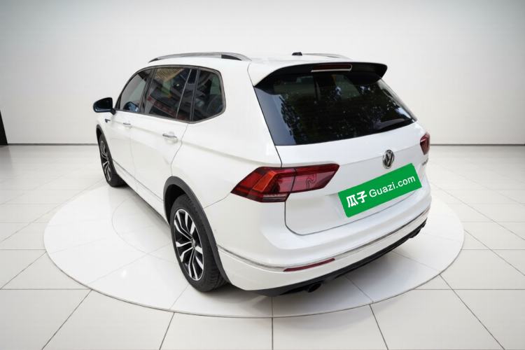Used Volkswagen Tiguan L 2019 330TSI Automatic Two-Wheel Drive R-Line Flagship Model China VI Standard Exterior 3