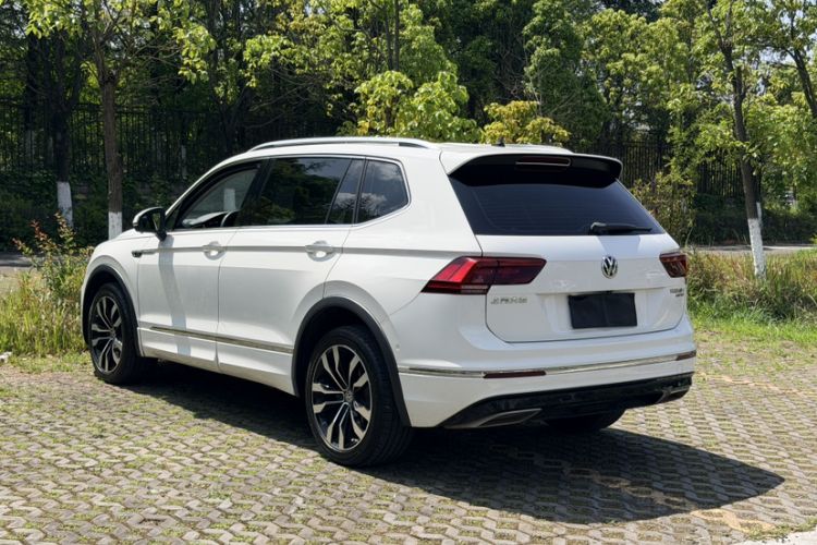 Used Volkswagen Tiguan L 2019 380TSI Automatic All-Wheel Drive R-Line Flagship 7-Seater China VI Standard Exterior 4