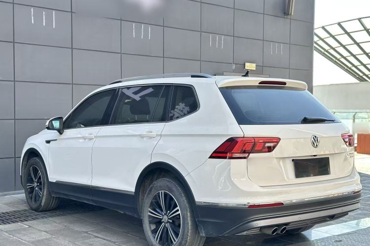 Used Volkswagen Tiguan L 2019 Updated Version 330TSI Automatic Two-Wheel Drive Panoramic Comfort Edition China VI Standard Exterior 4