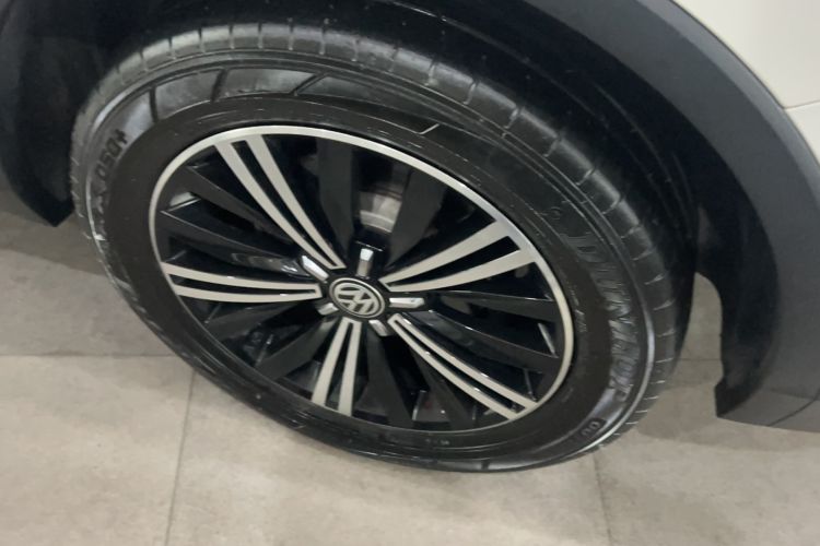 Used Volkswagen Tiguan L 2019 280TSI Automatic Two-Wheel Drive Panoramic Comfort Edition China V Standard Exterior 5