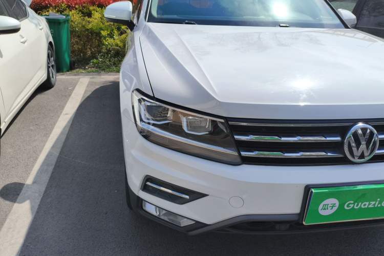 Used Volkswagen Tiguan L 2019 330TSI Automatic Two-Wheel Drive Smart Luxury Version China VI Standard Exterior 6