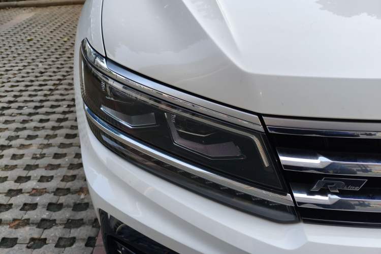 Used Volkswagen Tiguan L 2019 330TSI Automatic Two-Wheel Drive R-Line Flagship Model China VI Standard Exterior 6