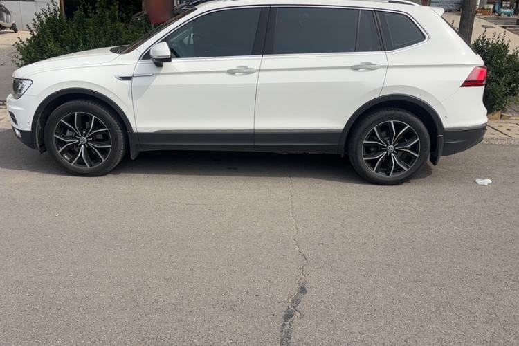 Used Volkswagen Tiguan L 2019 Revised 330TSI Automatic Two-Wheel Drive Smart & Luxury Edition China VI Standard Exterior 7