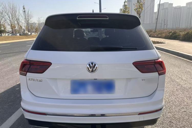 Used Volkswagen Tiguan L 2019 Restyled 330TSI Automatic Two-Wheel Drive R-Line Flagship Version China VI Standard Exterior 7