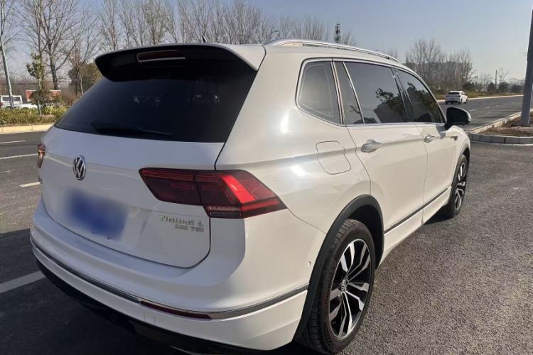 Used Volkswagen Tiguan L 2019 Restyled 330TSI Automatic Two-Wheel Drive R-Line Flagship Version China VI Standard Exterior 8