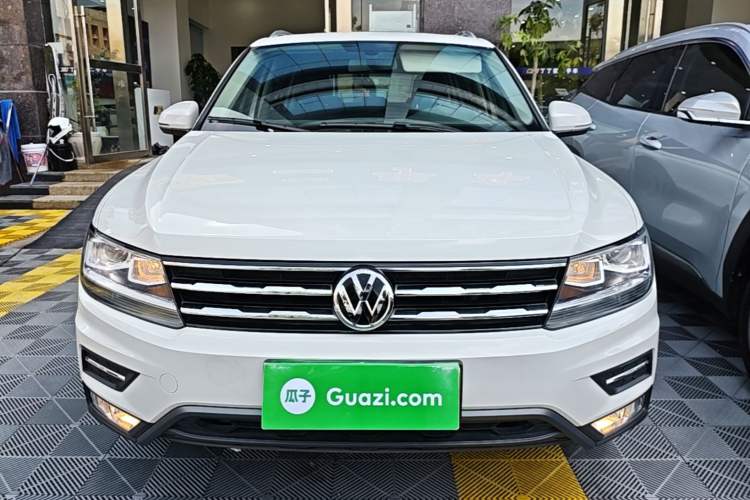 Used Volkswagen Tiguan L 2019 Updated Version 330TSI Automatic Two-Wheel Drive Panoramic Comfort Edition China VI Standard Front