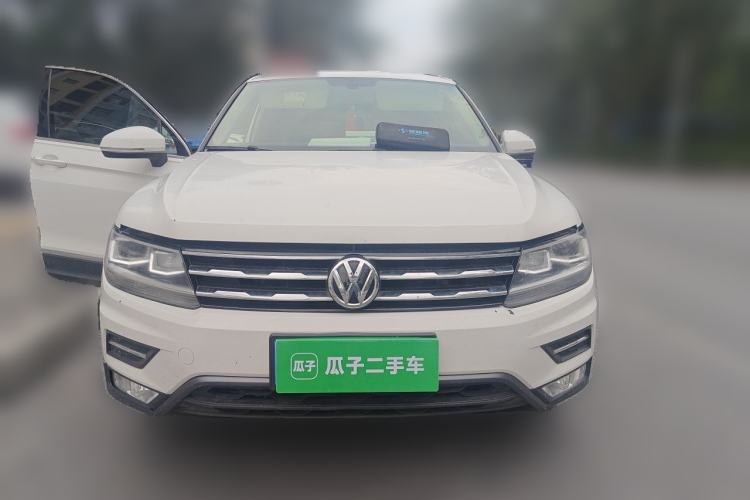 Used Volkswagen Tiguan L 2019 Updated Version 330TSI Automatic Two-Wheel Drive Panoramic Comfort Edition China VI Standard Front
