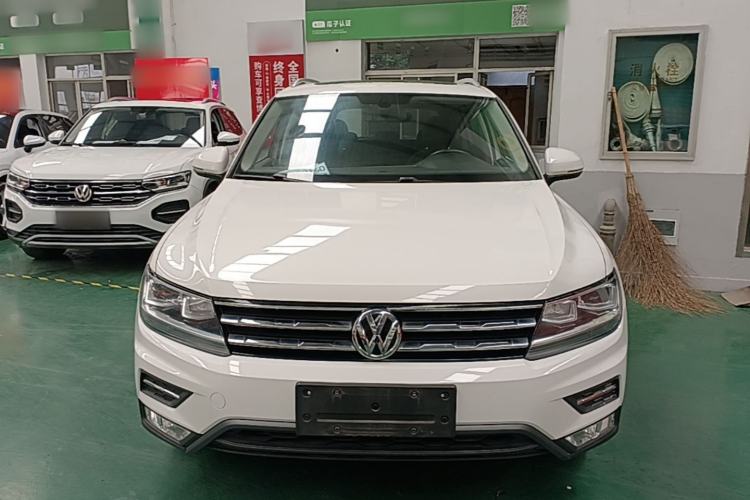 Used Volkswagen Tiguan L 2019 Updated Version 330TSI Automatic Two-Wheel Drive Panoramic Comfort Edition China VI Standard Front