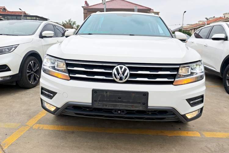 Used Volkswagen Tiguan L 2019 330TSI Automatic Two-Wheel Drive Panoramic Comfort Edition China VI Standard Front
