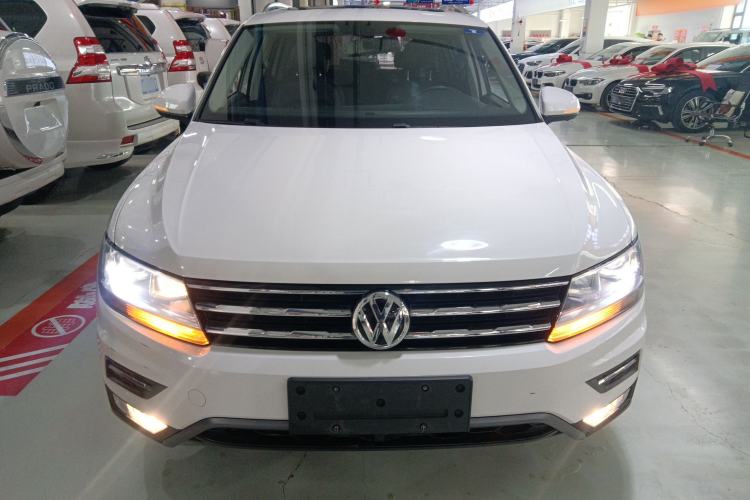 Used Volkswagen Tiguan L 2019 Updated Version 330TSI Automatic Two-Wheel Drive Panoramic Comfort Edition China VI Standard Front