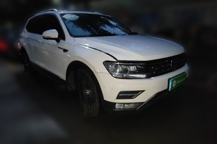 Used Volkswagen Tiguan L 2019 Revised Version 280TSI Automatic Two-Wheel Drive Panoramic Comfort Edition China VI Standard Front Right 45 Deg