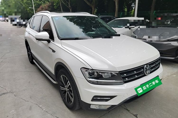 Used Volkswagen Tiguan L 2019 280TSI Automatic Two-Wheel Drive Panoramic Comfort Edition China VI Standard Front Right 45 Deg