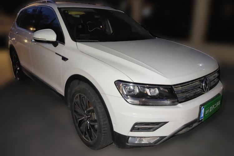 Used Volkswagen Tiguan L 2019 330TSI Automatic Two-Wheel Drive Smart Luxury Version China V Emission Standard Front Right 45 Deg