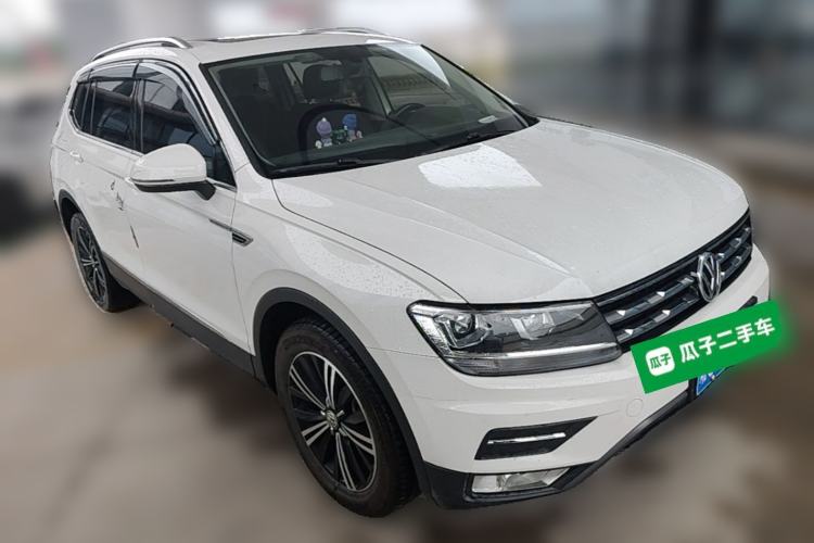 Used Volkswagen Tiguan L 2019 330TSI Automatic Two-Wheel Drive Panoramic Comfort Edition China V Standard Front Right 45 Deg