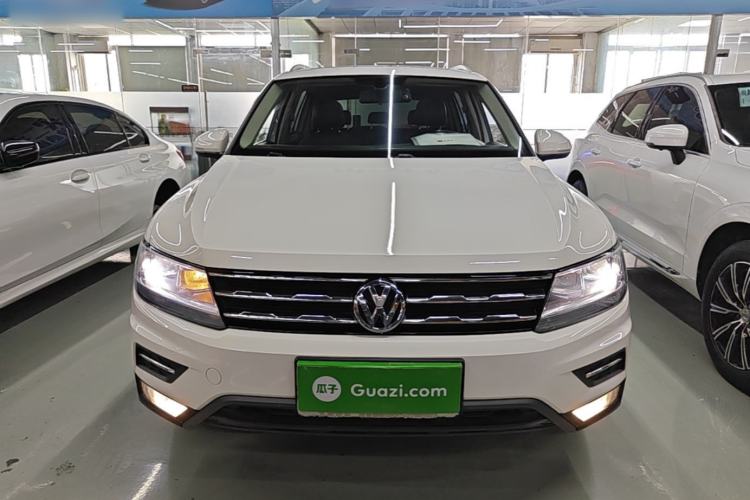 Used Volkswagen Tiguan L 2019 Updated Version 330TSI Automatic Two-Wheel Drive Panoramic Comfort Edition China VI Standard Front