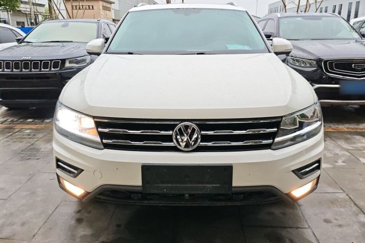 Used Volkswagen Tiguan L 2019 330TSI Automatic Two-Wheel Drive Smart Luxury Version China V Emission Standard Front