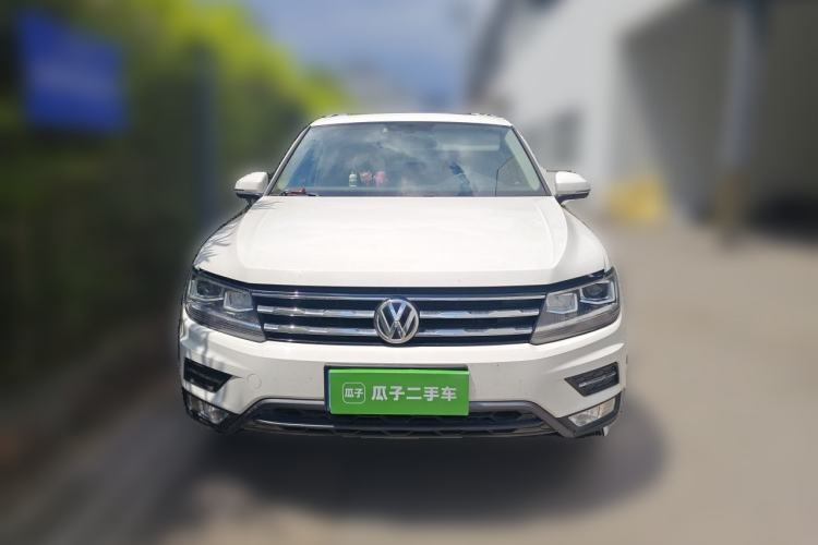Used Volkswagen Tiguan L 2019 Updated Version 330TSI Automatic Two-Wheel Drive Panoramic Comfort Edition China VI Standard Front