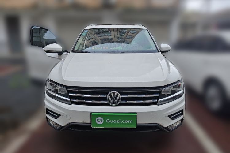 Used Volkswagen Tiguan L 2019 Revised Version 330TSI Automatic Two-Wheel Drive Panoramic Comfort Edition China V Standard Front