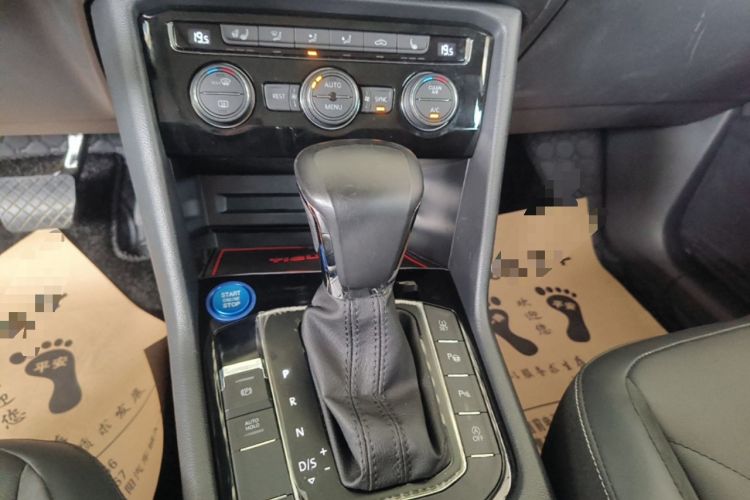 Used Volkswagen Tiguan L 2019 330TSI Automatic Two-Wheel Drive Smart Luxury Version China VI Standard Gear Lever