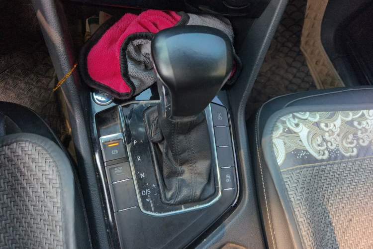 Used Volkswagen Tiguan L 2019 330TSI Automatic Two-Wheel Drive Panoramic Comfort Edition China VI Standard Gear Lever