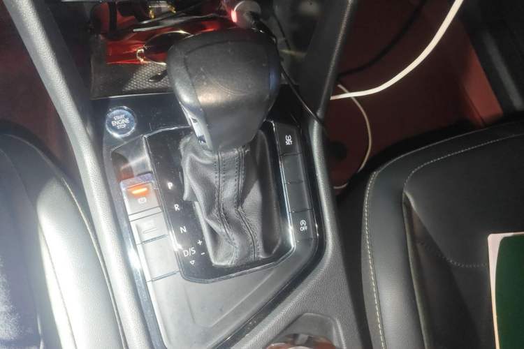 Used Volkswagen Tiguan L 2019 330TSI Automatic Two-Wheel Drive Panoramic Comfort Edition China VI Standard Gear Lever