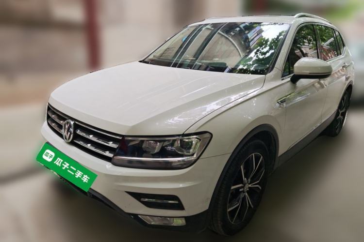 Used Volkswagen Tiguan L 2019 330TSI Automatic Two-Wheel Drive Smart Luxury Version China VI Standard Guazi used car, China used car export, Used car for sale, Used  cars, Cheapest cars for sale