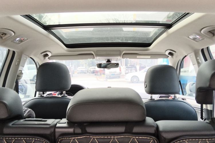 Used Volkswagen Tiguan L 2019 330TSI Automatic Two-Wheel Drive Smart Luxury Version China V Emission Standard Headliner
