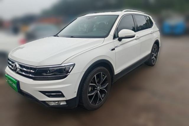 Used Volkswagen Tiguan L 2019 380TSI Automatic All-Wheel Drive Luxury Edition with 7 Seats China VI Standard