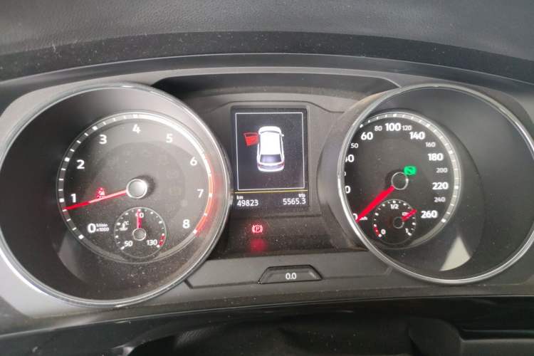 Used Volkswagen Tiguan L 2019 330TSI Automatic Two-Wheel Drive Panoramic Comfort Edition China VI Standard Instrument Cluster