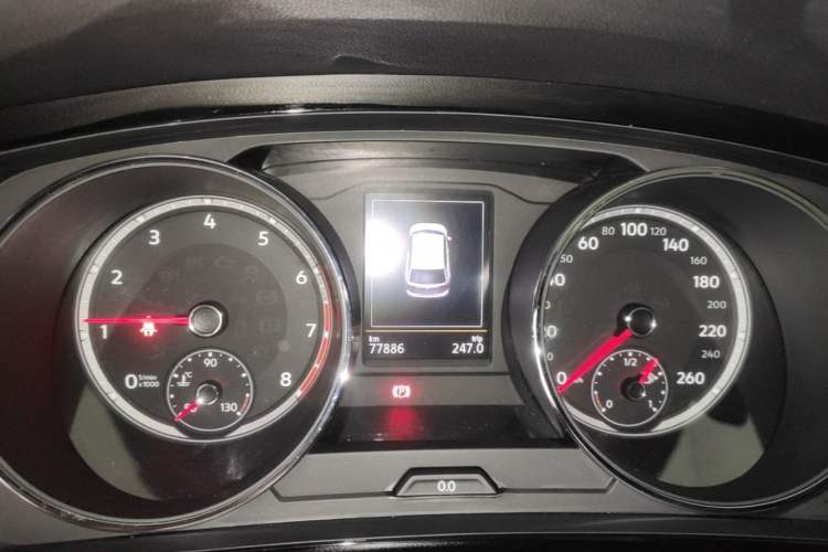 Used Volkswagen Tiguan L 2019 330TSI Automatic Two-Wheel Drive Panoramic Comfort Edition China V Standard Instrument Cluster