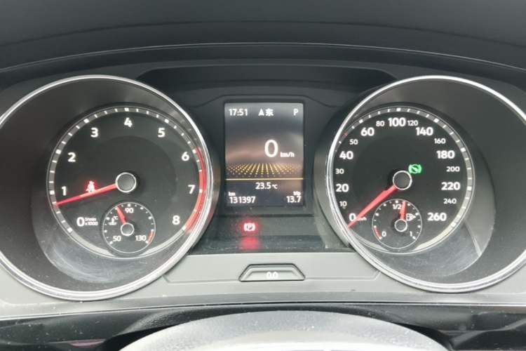 Used Volkswagen Tiguan L 2019 330TSI Automatic Two-Wheel Drive Panoramic Comfort Edition China VI Standard Instrument Cluster