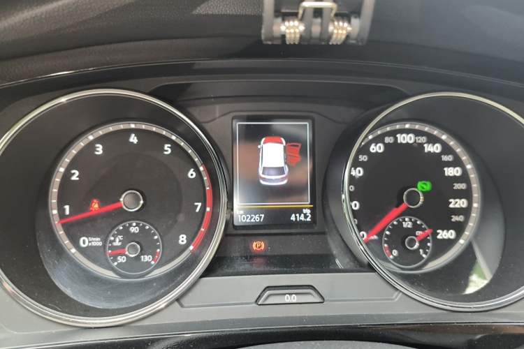 Used Volkswagen Tiguan L 2019 330TSI Automatic Two-Wheel Drive Smart Luxury Version China V Emission Standard Instrument Cluster