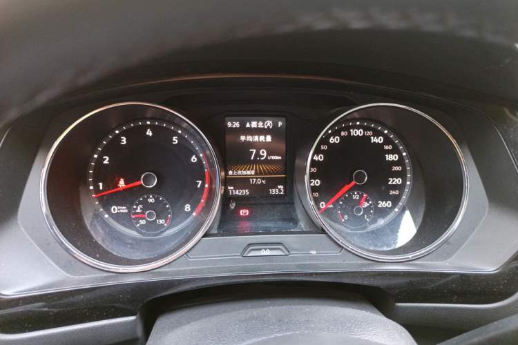 Used Volkswagen Tiguan L 2019 330TSI Automatic Two-Wheel Drive Panoramic Comfort Edition China V Standard Instrument Cluster