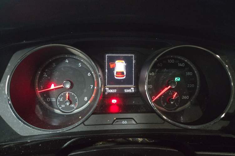 Used Volkswagen Tiguan L 2019 330TSI Automatic Two-Wheel Drive Panoramic Comfort Edition China VI Standard Instrument Cluster